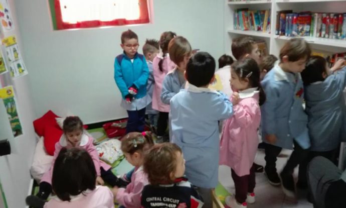Bambini Biblioteca Asilo Quiliano